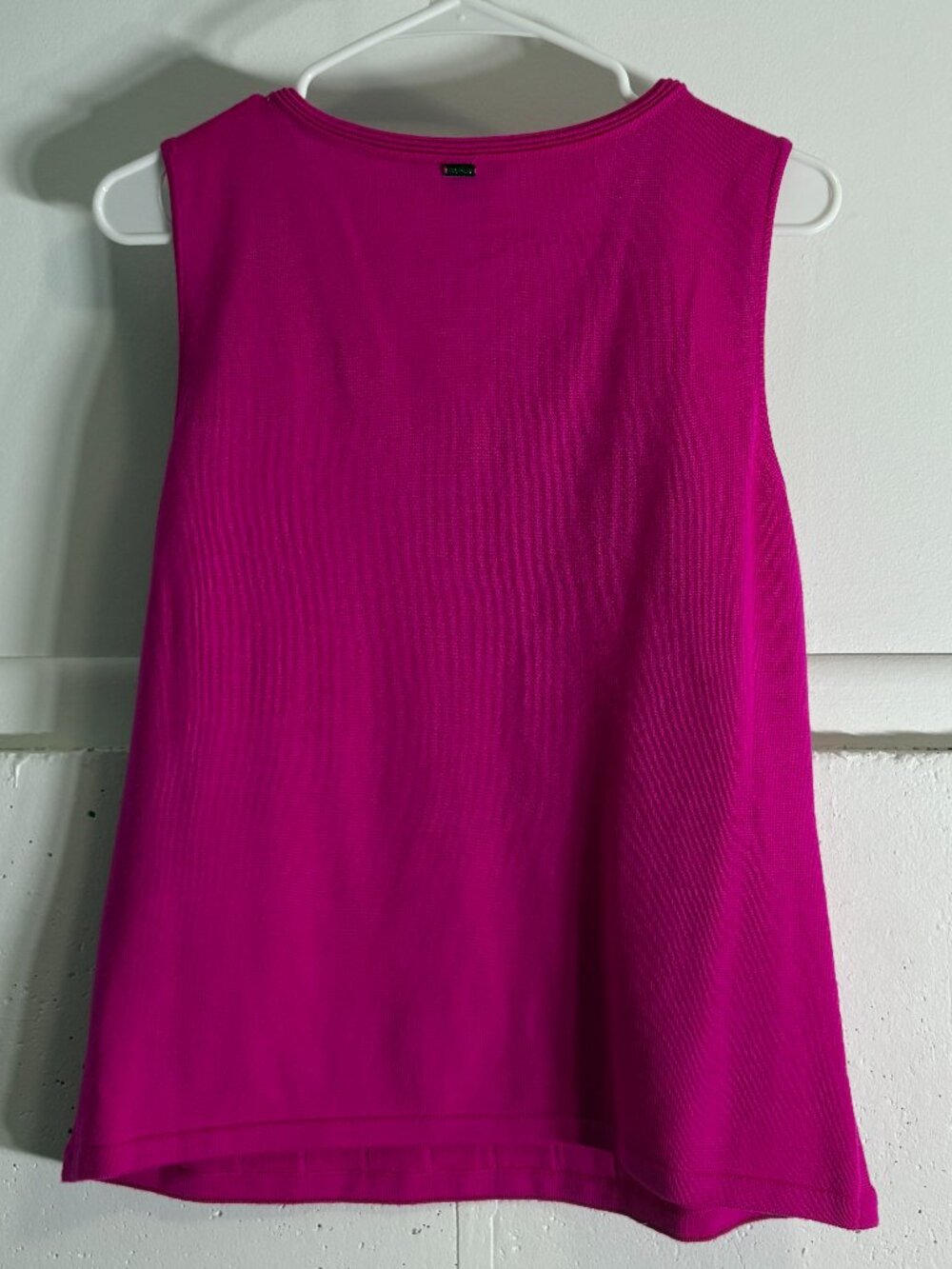 St. John Magenta Wool Knit Cardigan & Tank Set - Picture 3 of 7
